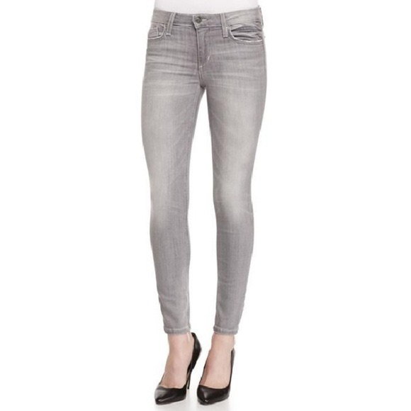 Joe’s Jeans Chelsea Fit Gray Denim Size 26